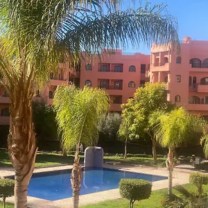 Apartment Un Moderne Chic Vue Sur Piscine, Marrakesh